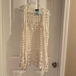 Cream kimono. Questions